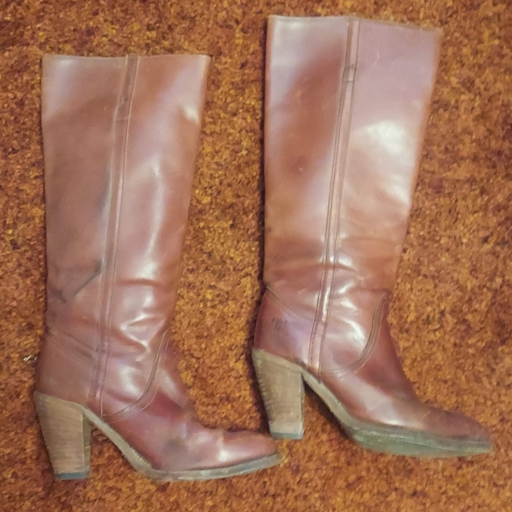 Red-brown Leather Frye boots size 8